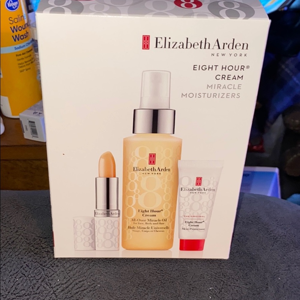 Elizabeth Arden Eight Hour Cream Miracle Oil